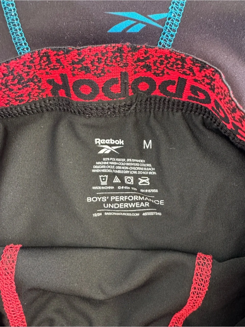 Reebok set compression